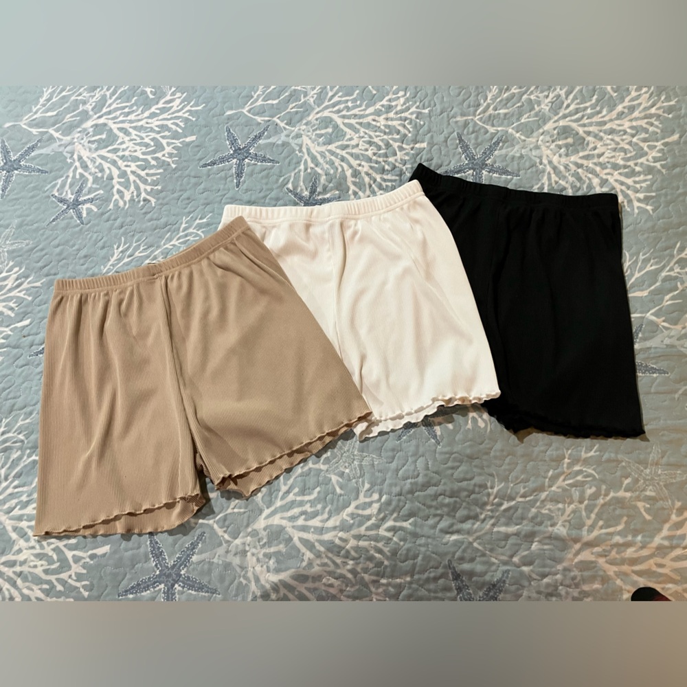 Shein 3/fer size large US 8-10 comfy shorts